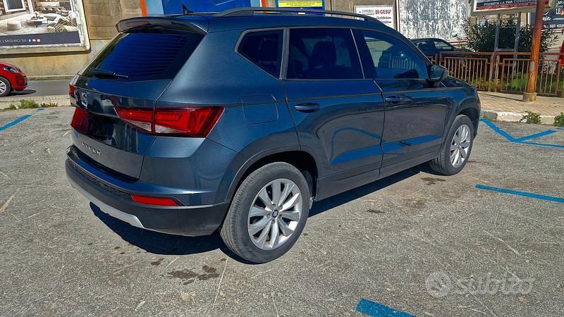 Usata Seat Ateca Business 115 CV (84 kW) 2019 Grigio SUV