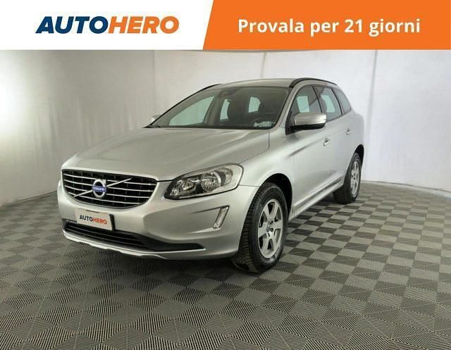 Usata Volvo XC60 Kinetic 149 CV (109 kW) 2015 Argento SUV