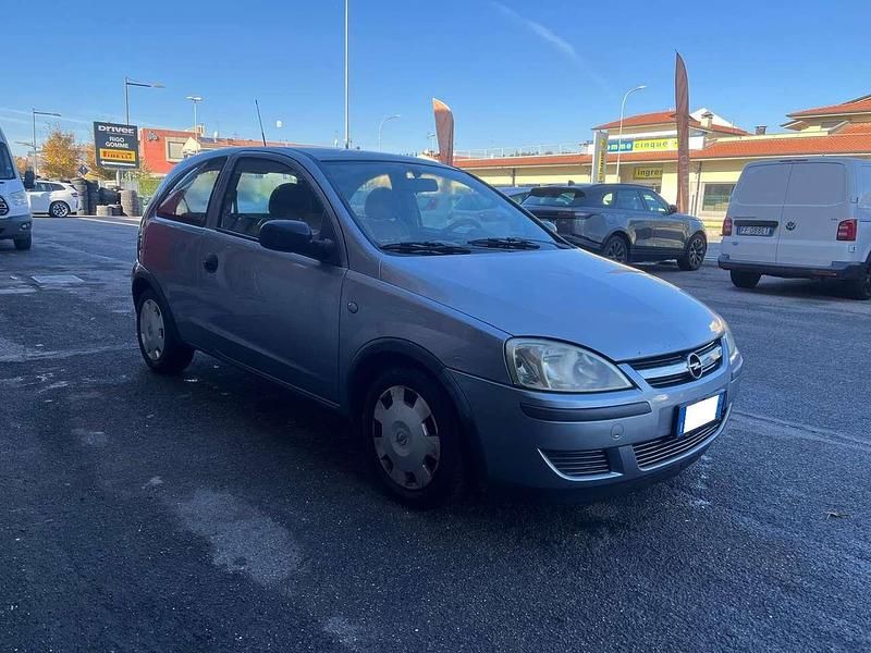 Usata Opel Corsa Enjoy 69 CV (50 kW) 2006 Grigio Utilitaria