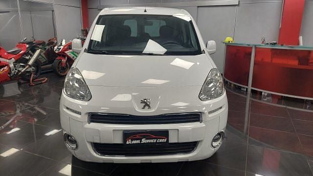 Usata Peugeot Partner Tepee 92 CV (67 kW) 2013 Bianco Monovolume