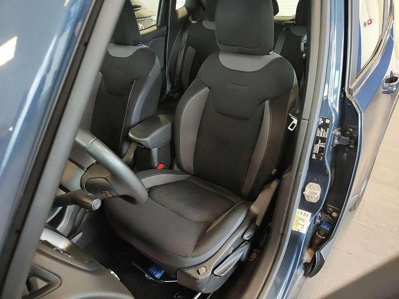 Usata Jeep Renegade Limited 131 CV (96 kW) 2023 Blu/azzurro SUV