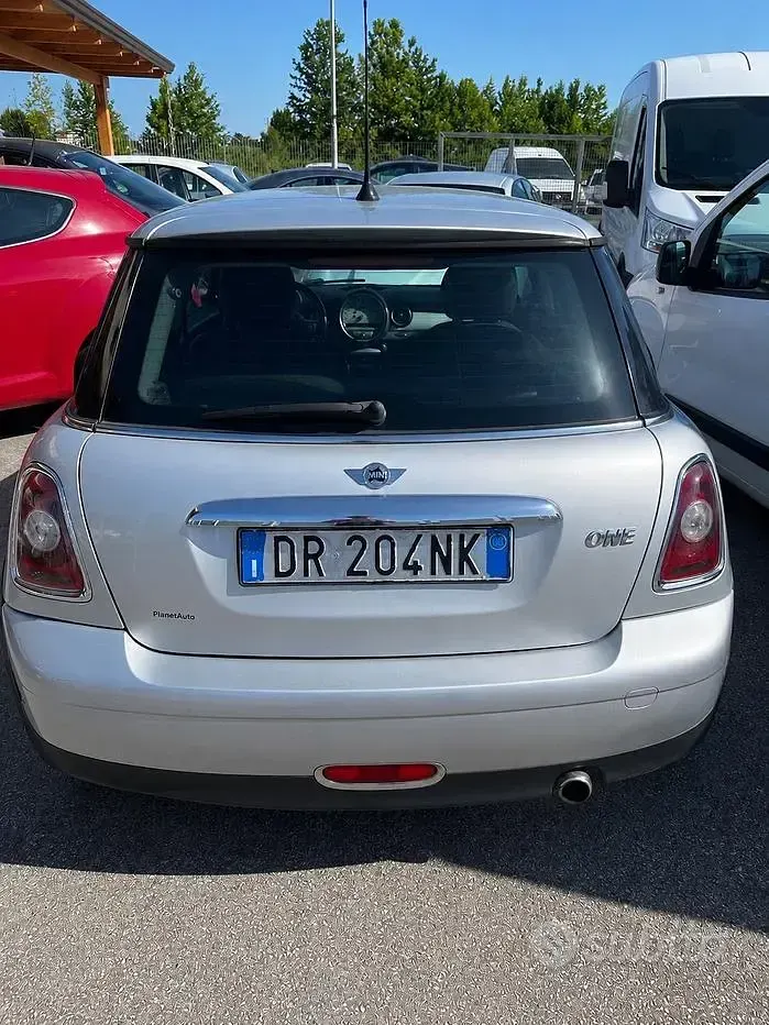 Usata Mini ONE Chili 95 CV (69 kW) 2008 Nero Utilitaria