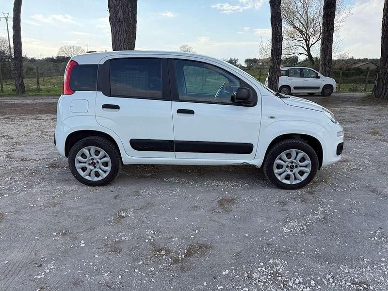 Usata Fiat Panda 4x4 84 CV (61 kW) 2019 Bianco Utilitaria
