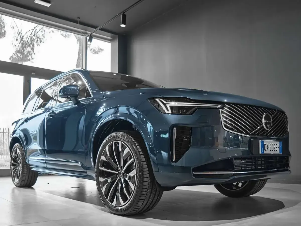 Occasion Volvo XC90 Ultra 455 ch (334 kW) 2024 Bleue SUV