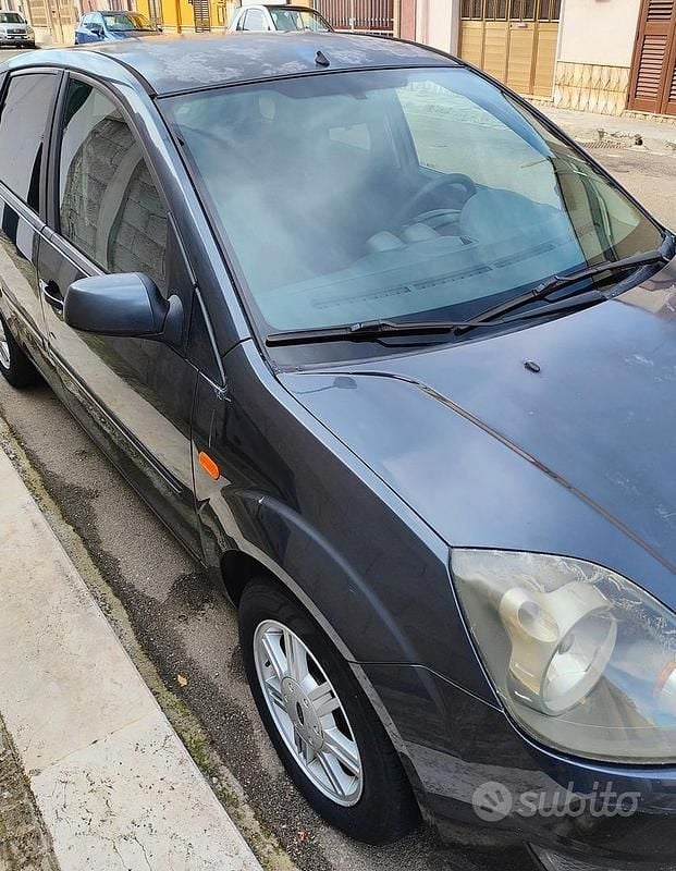 Usata Ford Fiesta 2007 Utilitaria