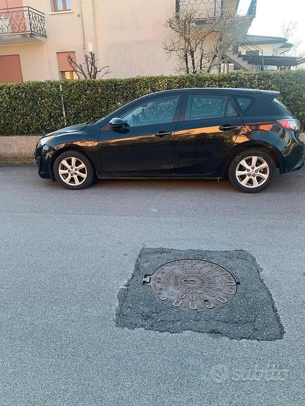 Usata Mazda 3 2010 Nero Berlina