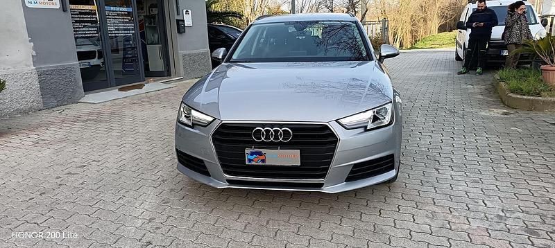 Usata Audi A4 Business 122 CV (89 kW) 2018 Grigio Station wagon