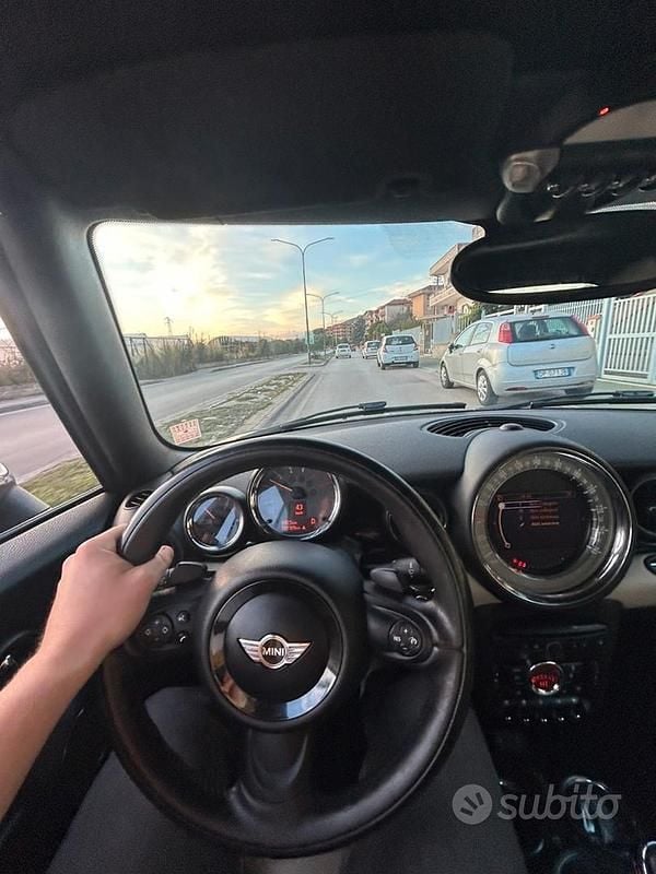 Usata Mini Cooper SD Cabriolet 143 CV (105 kW) 2014 Marrone Cabrio