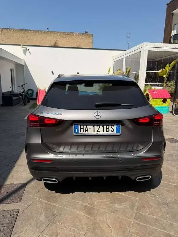 Usata Mercedes GLA200 Advanced Plus 150 CV (110 kW) 2025 Grigio SUV