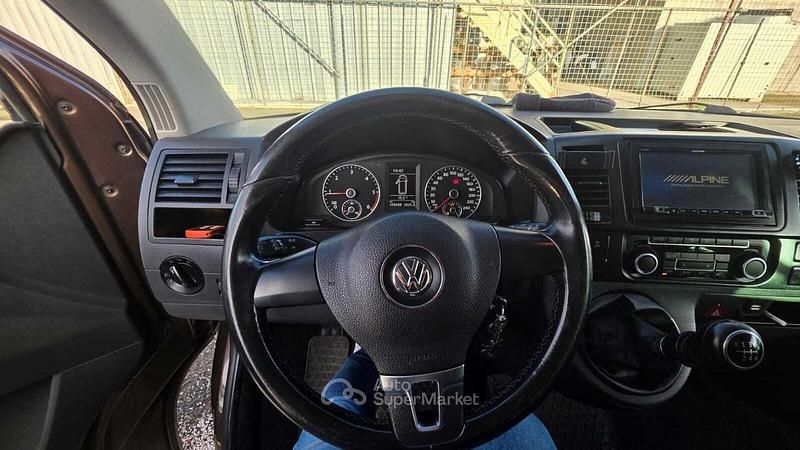 Usata VW Transporter 140 CV (102 kW) 2010 Marrone Furgone