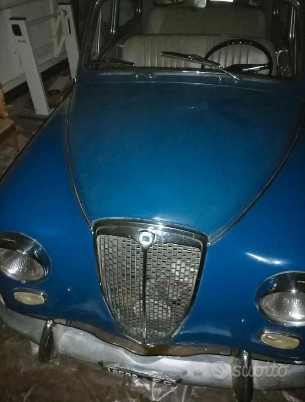 Usata Lancia Appia 1950 Blu Berlina
