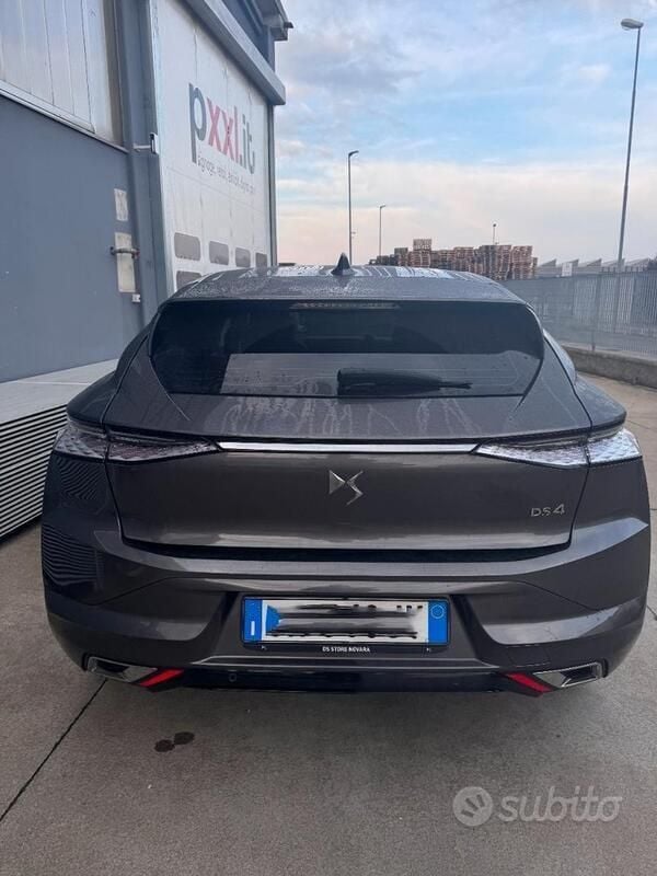 Usata DS Automobiles DS4 131 CV (96 kW) 2023 Grigio Berlina