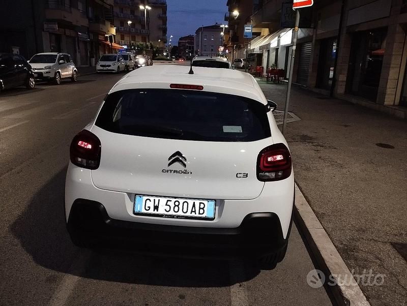 Usata Citroën C3 83 CV (61 kW) 2024 Bianco Utilitaria