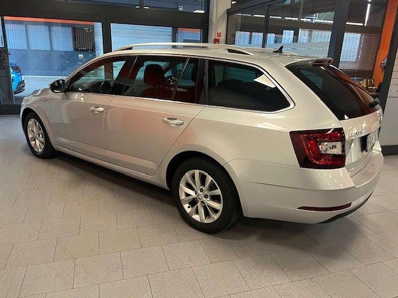 Gebraucht Skoda Octavia 150 PS (110 kW) 2019 Silber Kombi