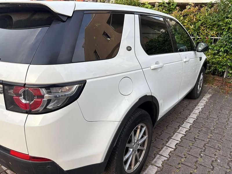 Usata Land Rover Discovery Sport Pure 150 CV (110 kW) 2016 Bianco SUV