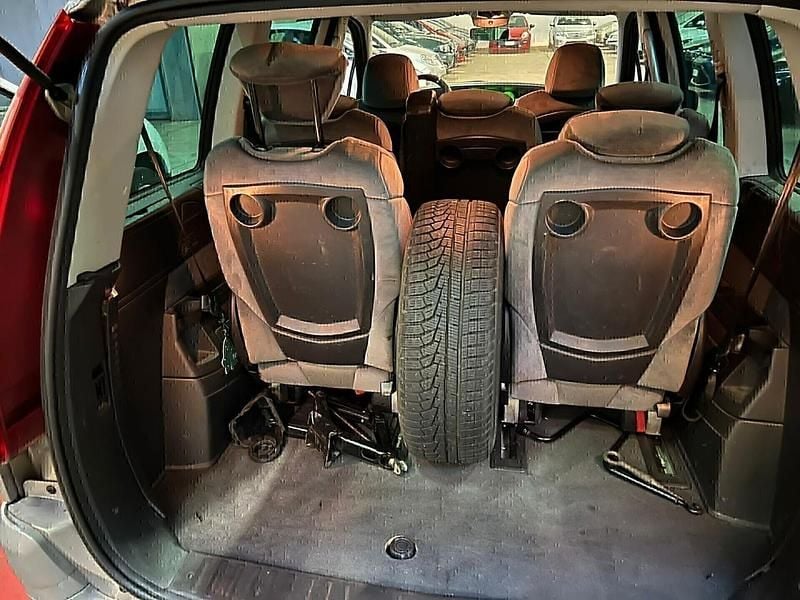 Usata Citroën C8 130 CV (95 kW) 2004 Argento Monovolume