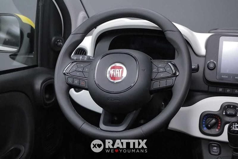 Usata Fiat Panda Cross Cross 70 CV (51 kW) 2025 Bianco Utilitaria