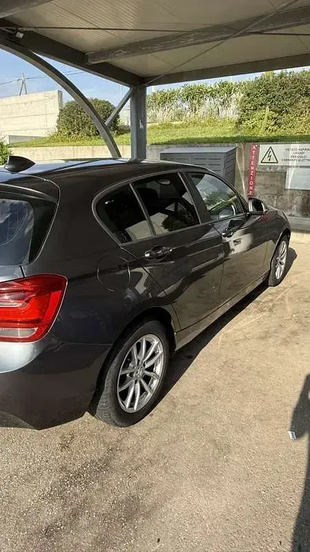 Usata BMW 118 143 CV (105 kW) 2015 Utilitaria