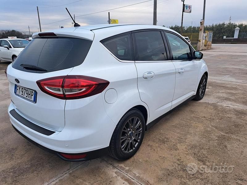 Usata Ford C-MAX Titanium 120 CV (88 kW) 2019 Bianco Monovolume