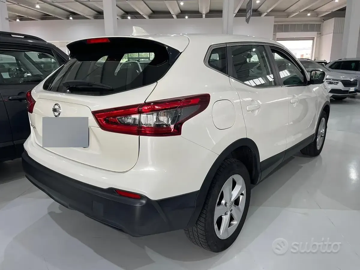 Usata Nissan Qashqai 116 CV (85 kW) 2019 Bianco SUV