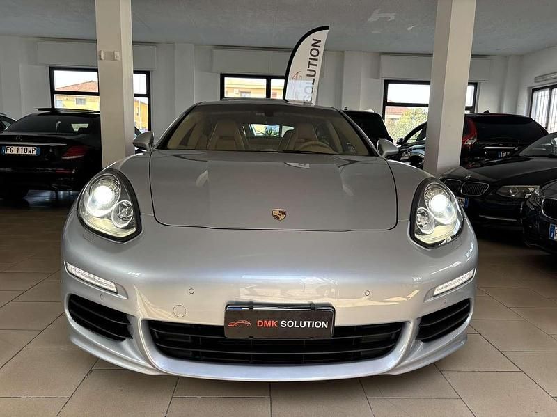 Usata Porsche Panamera 420 CV (308 kW) 2013 Rhodium silver metallic Utilitaria