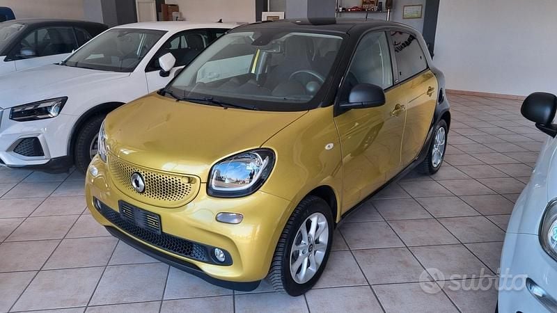 Usata Smart ForFour Passion 70 CV (51 kW) 2018 Giallo Utilitaria