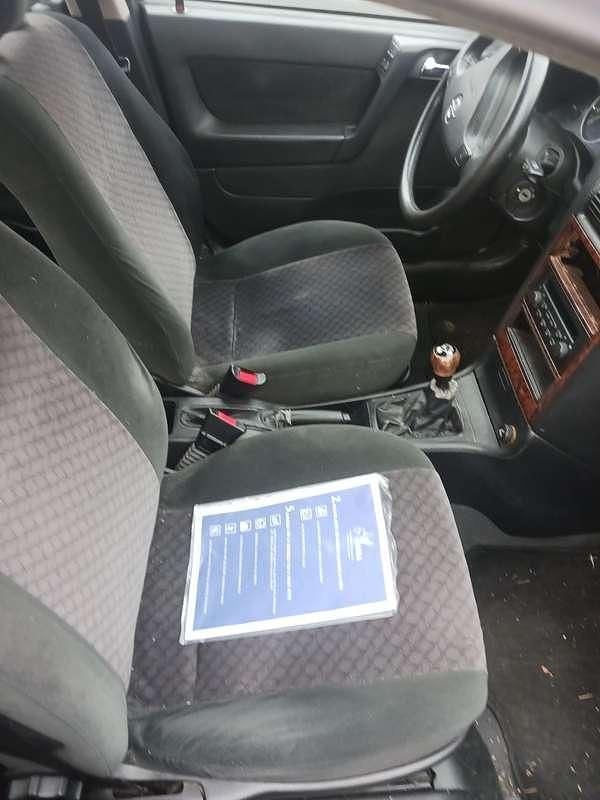 Usata Opel Astra Club 101 CV (74 kW) 2001