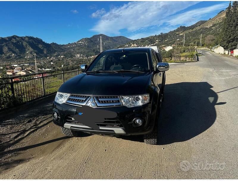 Nero Usata 2015 Mitsubishi L200 Pick-up | 18.000 € (Buon prezzo) - Immagine 1/4