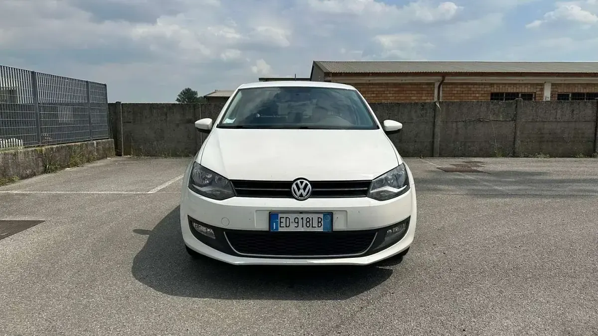 Usado VW Polo Highline 86 CV (63 kW) 2010 Utilitario