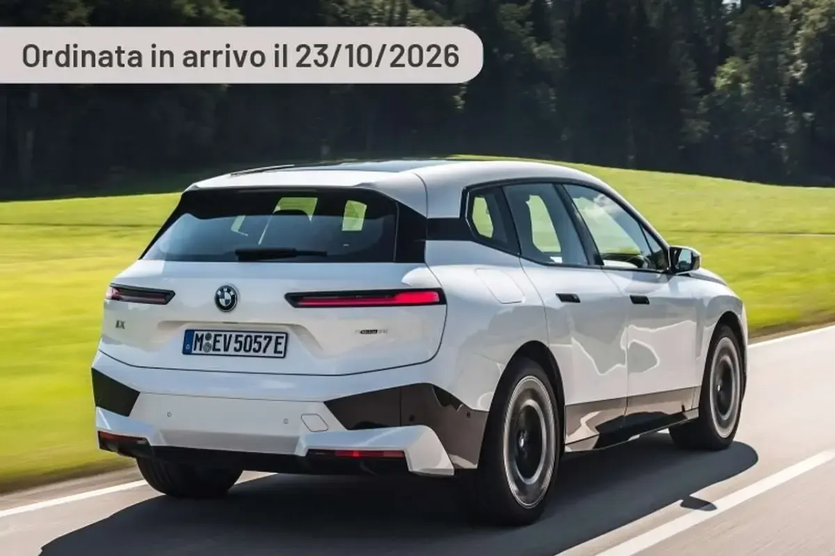 Ny BMW iX Efficient Dynamics 189 kW (258 HK) 2025 Sølv SUV