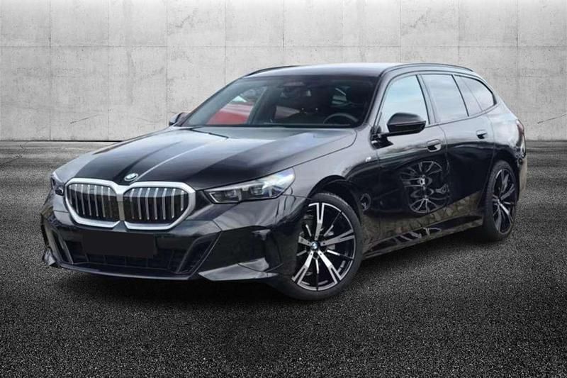 Nero Usata 2025 BMW 520 M Sport Station wagon | 55.950 € (Molto cara) - Immagine 1/4