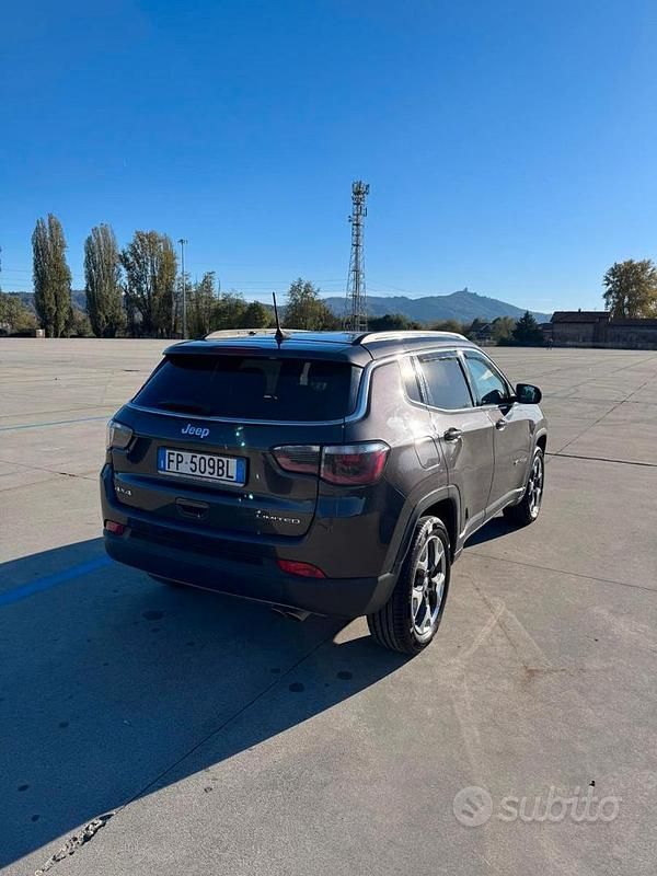 Usata Jeep Compass Limited 140 CV (102 kW) 2018 SUV