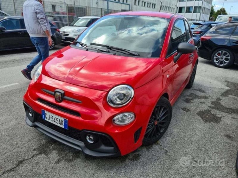 Usata 2022 Fiat 500 Abarth Due volumi | 12.900 € (Ottimo prezzo) - Immagine 1/4
