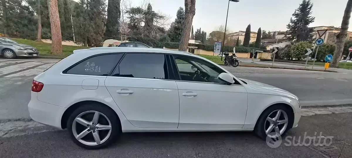 Usata Audi A4 177 CV (130 kW) 2014 Bianco Station wagon