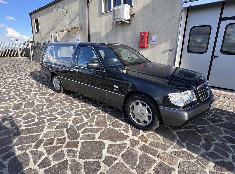 Usata Mercedes S500 SE 326 CV (239 kW) 1990 Nero Berlina