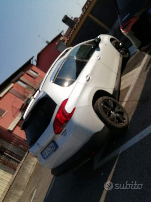 Usata Peugeot 2008 120 CV (88 kW) 2016 Bianco SUV