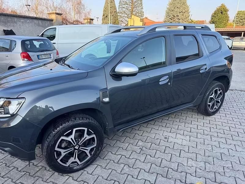 Usata Dacia Duster Anniversary 100 CV (73 kW) 2020 Grigio SUV
