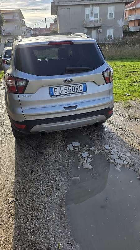 Usata Ford Kuga Business Edition 120 CV (88 kW) 2017 SUV