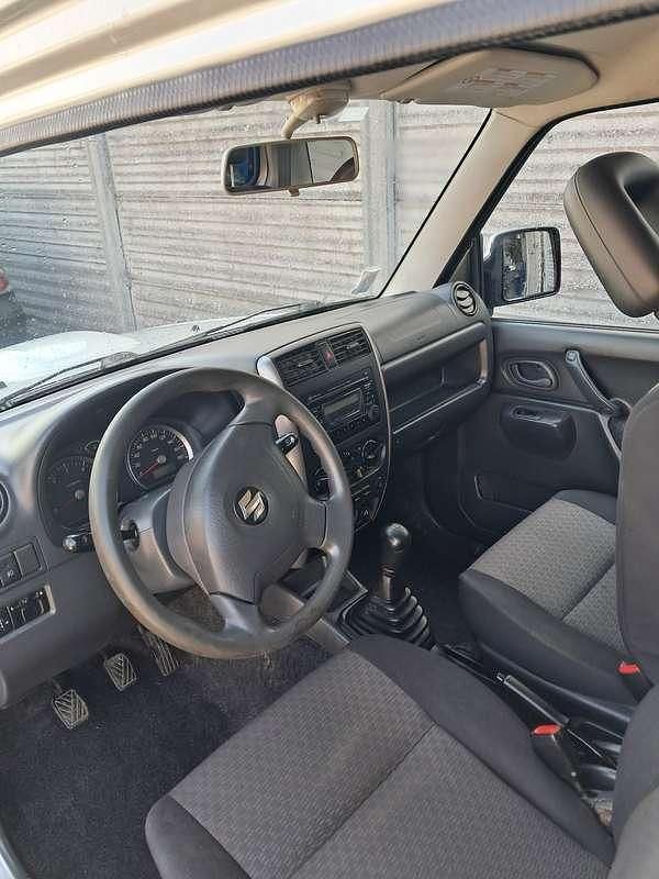 Usata Suzuki Jimny 86 CV (63 kW) 2005 SUV
