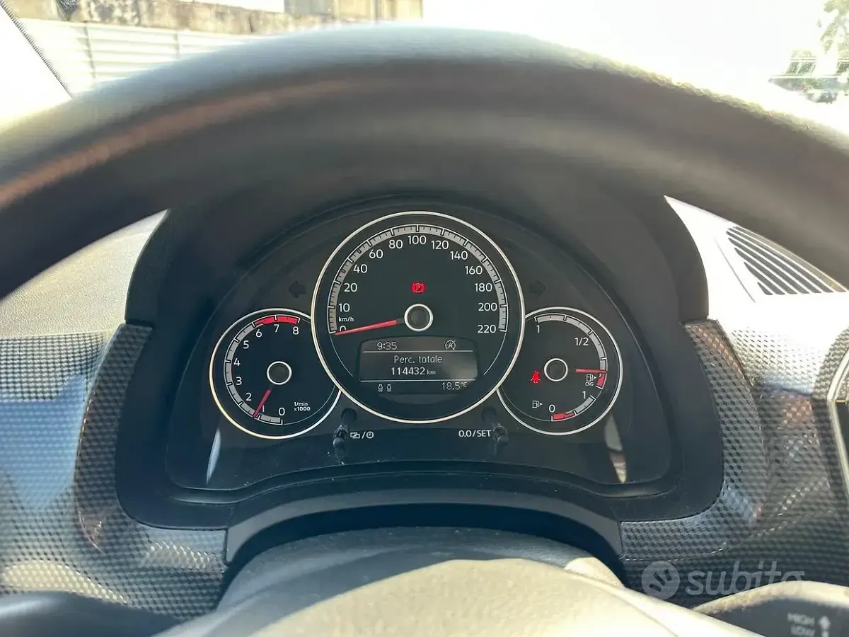 Usata VW up! move up! 68 CV (50 kW) 2019 Bianco Utilitaria