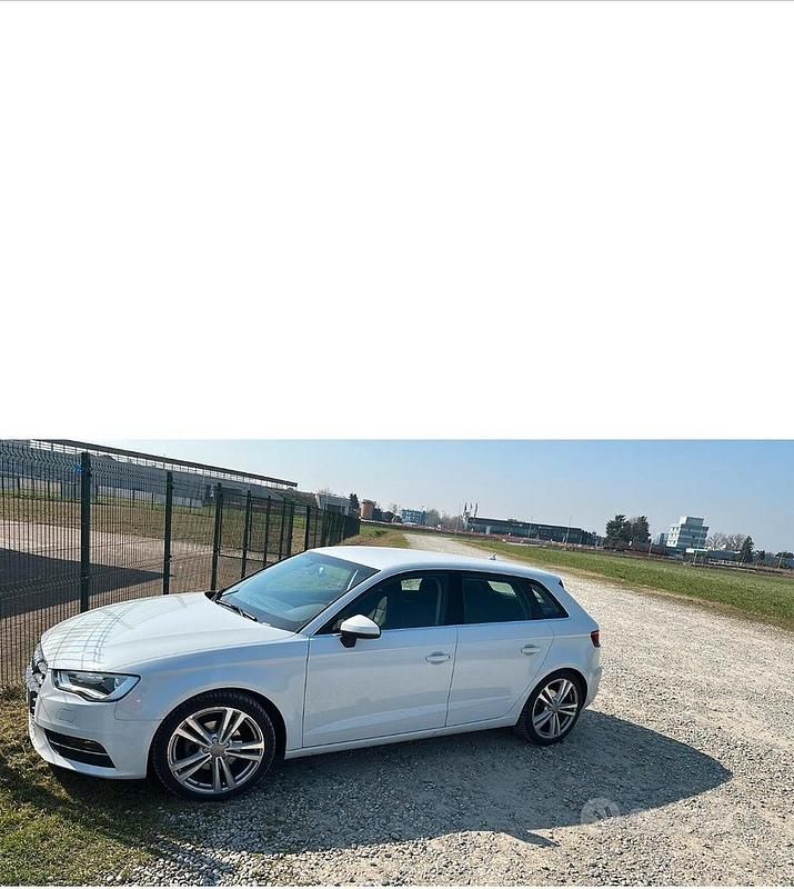Usata Audi A3 Attraction 150 CV (110 kW) 2015 Bianco Berlina