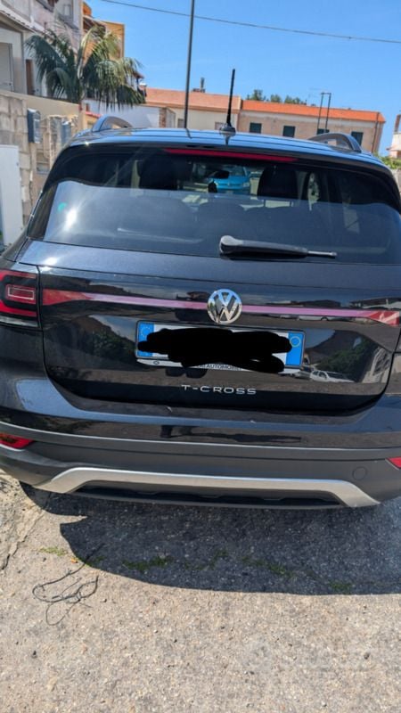 Usata VW T-Cross 95 CV (69 kW) 2022 Nero SUV