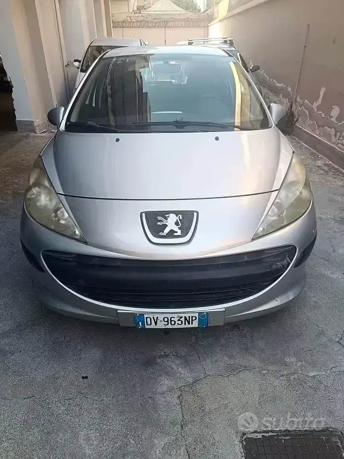 Usata Peugeot 207 Sport 73 CV (53 kW) 2009 Berlina
