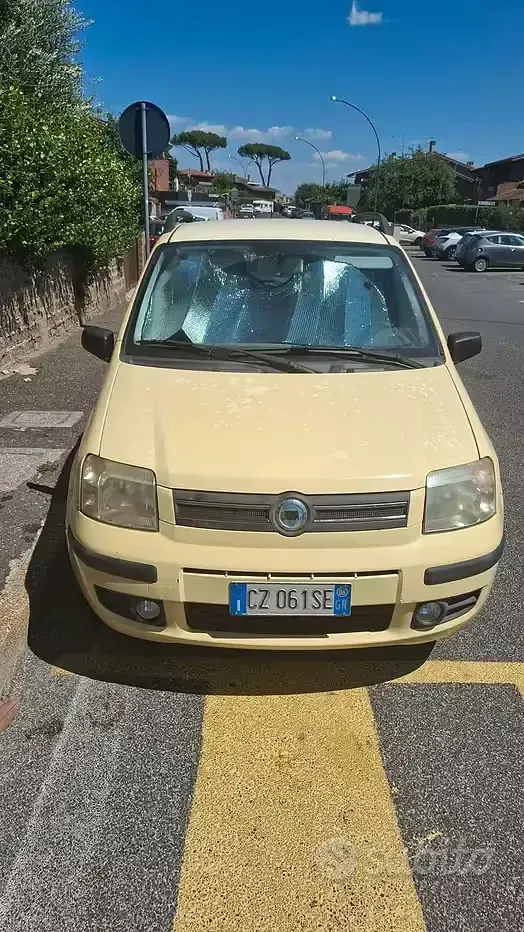 Usata Fiat Panda 60 CV (44 kW) 2006 Giallo Utilitaria