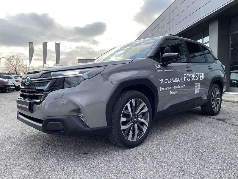 Nuova Subaru Forester Premium 136 CV (100 kW) 2026 Sapphire blue SUV