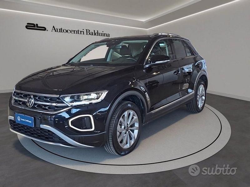 Usata VW T-Roc Style 150 CV (110 kW) 2023 Nero SUV