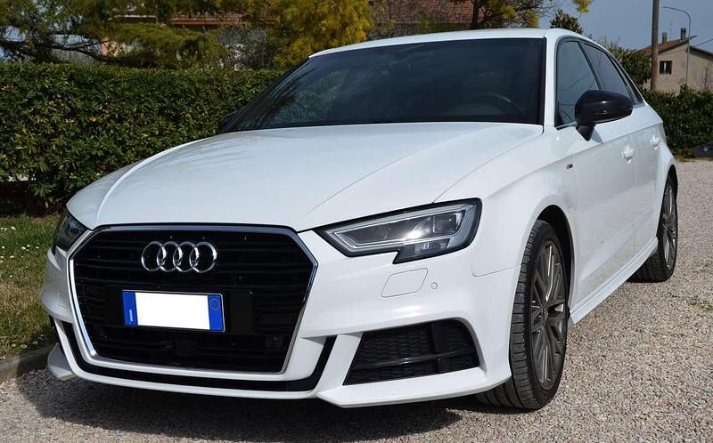 Usata Audi A3 S-Line 110 CV (80 kW) 2016 Bianco Berlina