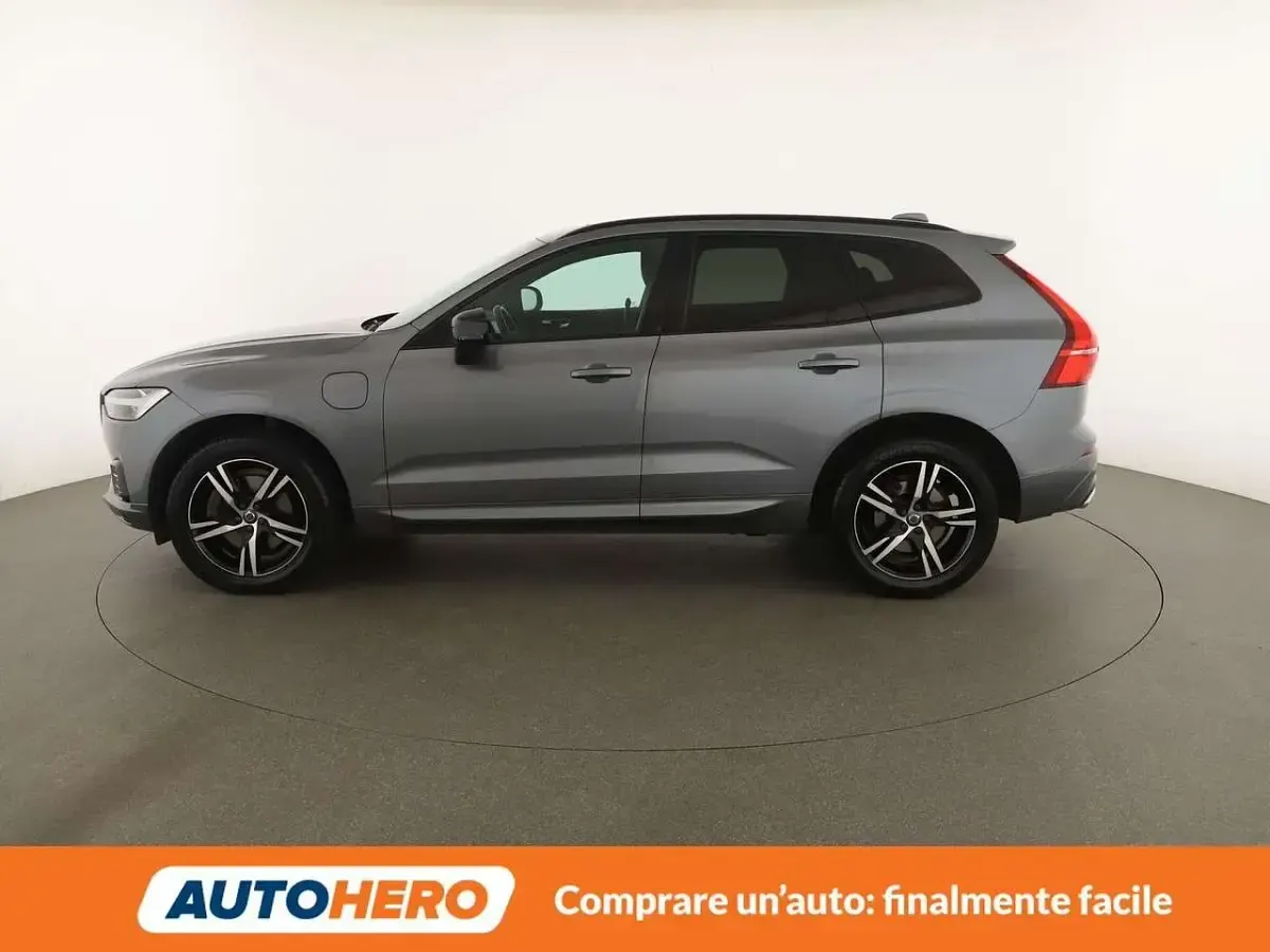 Usata Volvo XC60 R-Design 253 CV (186 kW) 2021 Grigio SUV