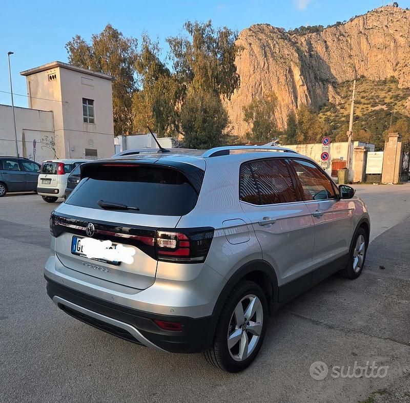Usata VW T-Cross 110 CV (80 kW) 2022 Verde SUV