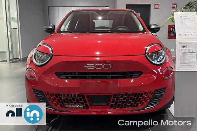 Nuova Fiat 600 145 CV (106 kW) 2025 Rosso SUV
